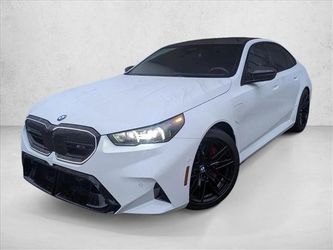 2025 BMW M5
