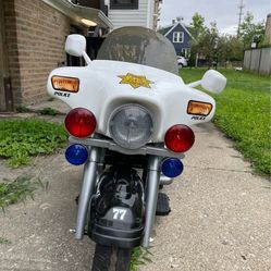 Kids Motorz Ride-On Police Motorcycle
