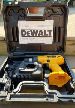 Dewalt cordless driver/drill