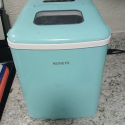 Novete Portable Ice Maker