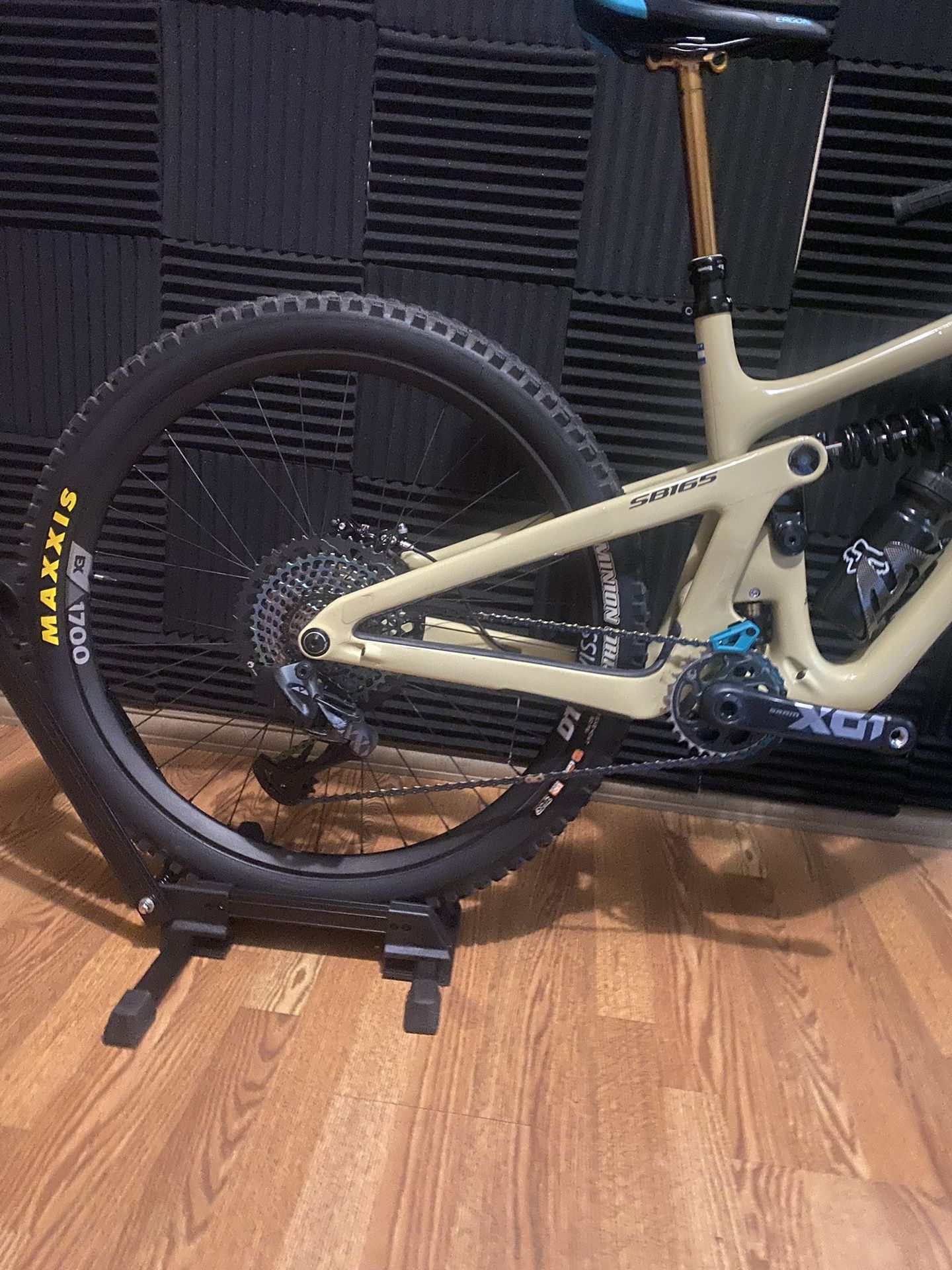 Yeti SB165