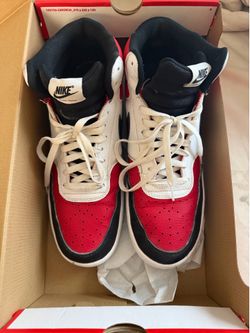 Nike court size 13 men’s