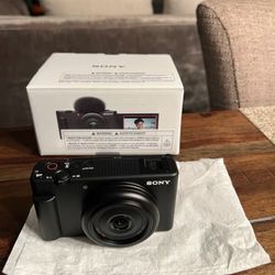 Sony Digital Camera ZV-1F Brand New Open box