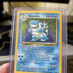 Base Set Pokemon Cards