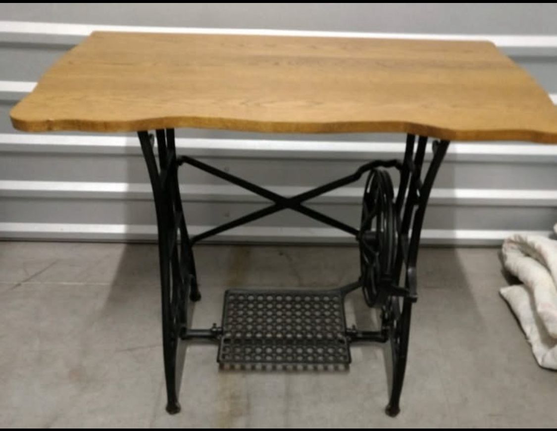Antique sewing machine table