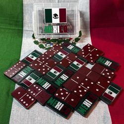 Custom Mexico Dominoes Set