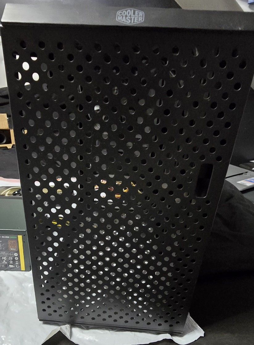 Pc Parts And Case  I7 Cpu