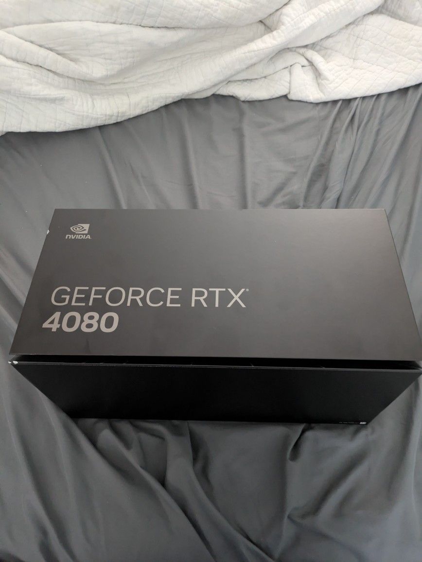 RTX 4080 Founders Edition 16GB
