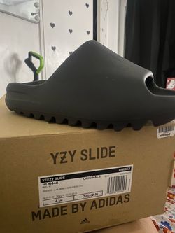 Yzy slides