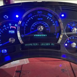 Blue Me Away ! Escalade Cluster  For Sale 
