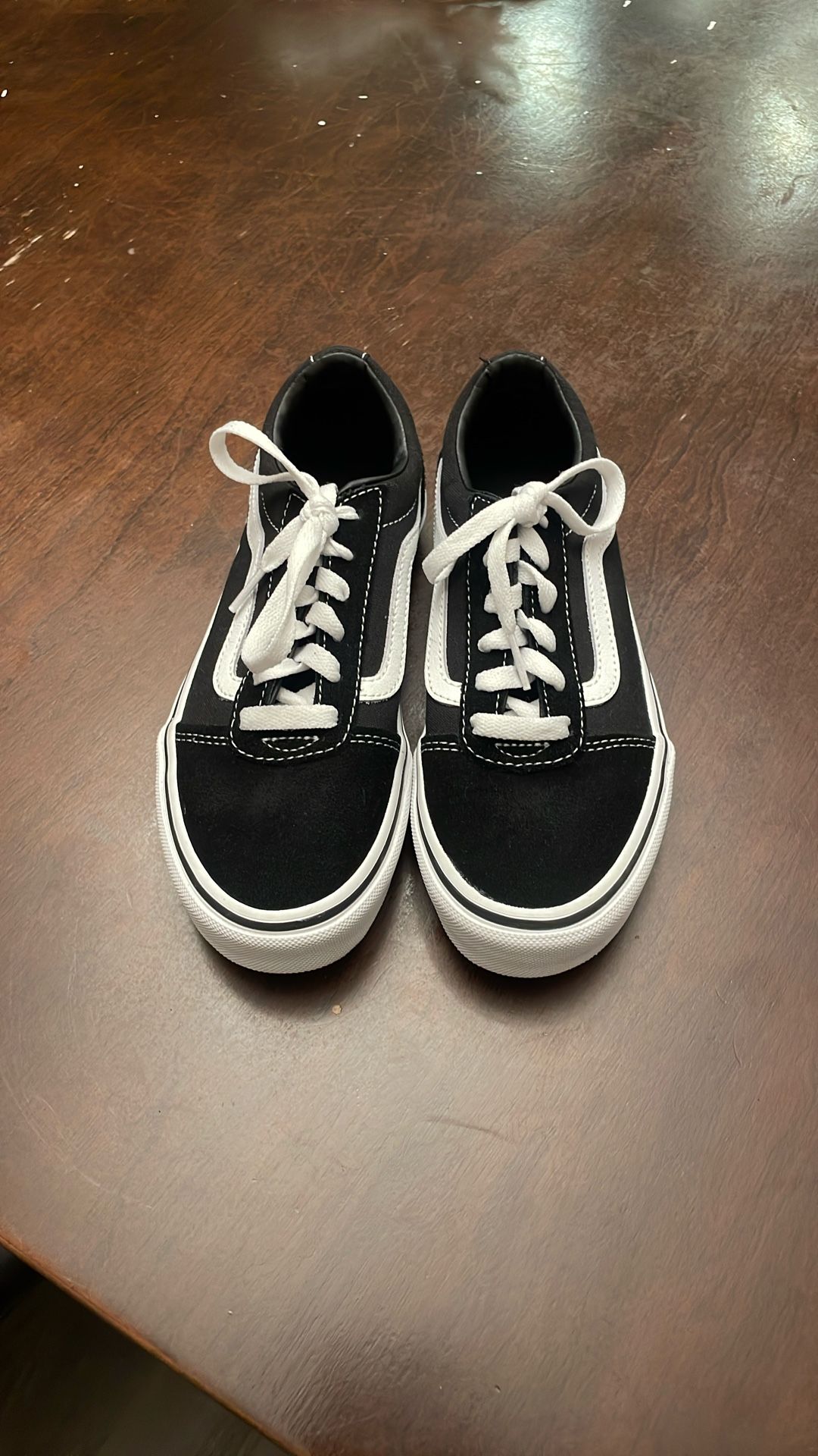 Vans Shoes/ Size 2 .