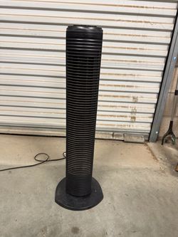 Holmes 31” Oscillating Tower Fan – 3 Speed + Timer
