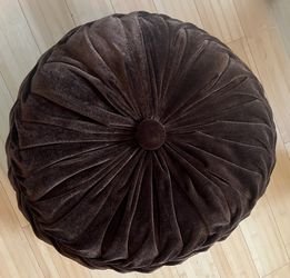 Decorative Cushion / Pillows 