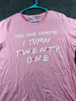 Friends 21st Birthday T Shirt Womens L Pink Twenty One Graphic