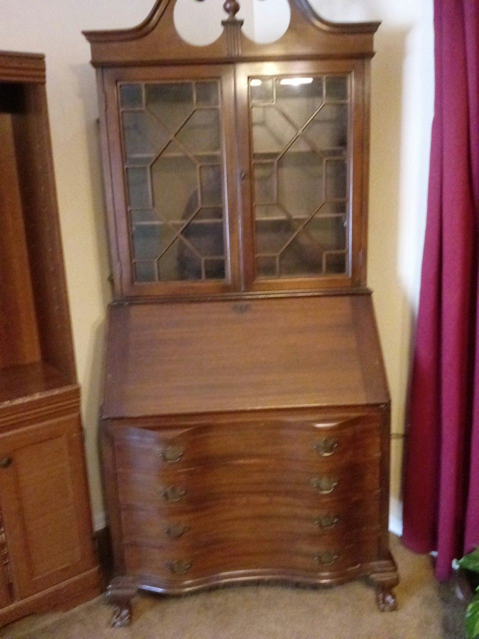 BEAUTIFUL MAHOGANY MADDOX COLONIAL SECRETARY DESK