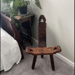 3 legged stool, Brutalist style