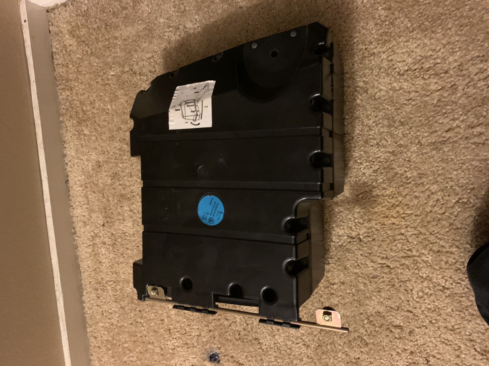 Factory E39 subwoofer