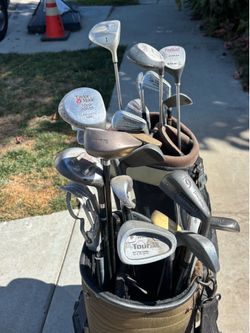 Golf Clubs with bag right handed
