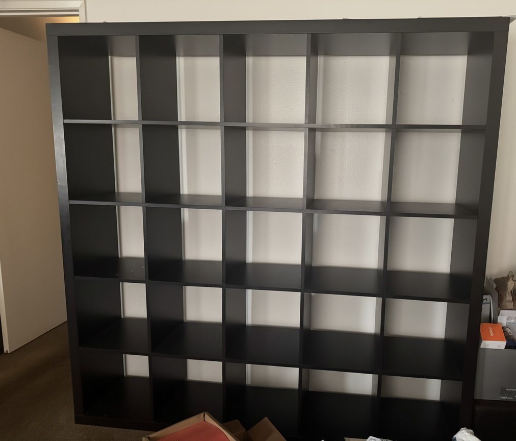 IKEA Kallax 5x5 Shelf – Great Condition