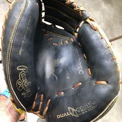 Rawlings Heart Of The Hide Catchers Glove