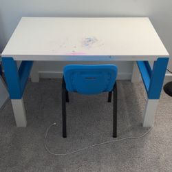 Free Adjustable Kids Desk And Chair 