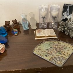 Decoration or collectible items