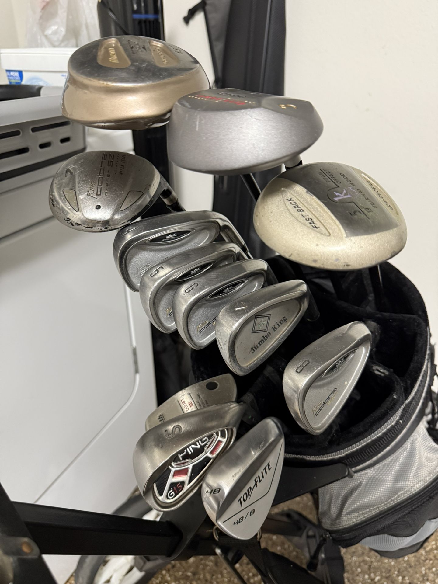 Golf Set : Clubs Cart And Bag $160