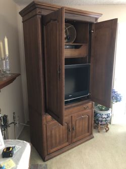 Bassett Armoire