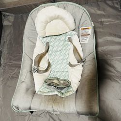 Baby rocker chair
