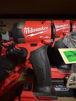 Milwaukee Fuel Cordless Impact Driver tool only