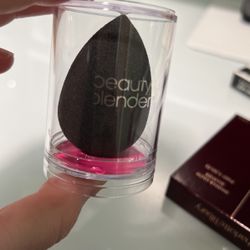 Beautyblender Pro