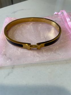 H Bangle bracelet