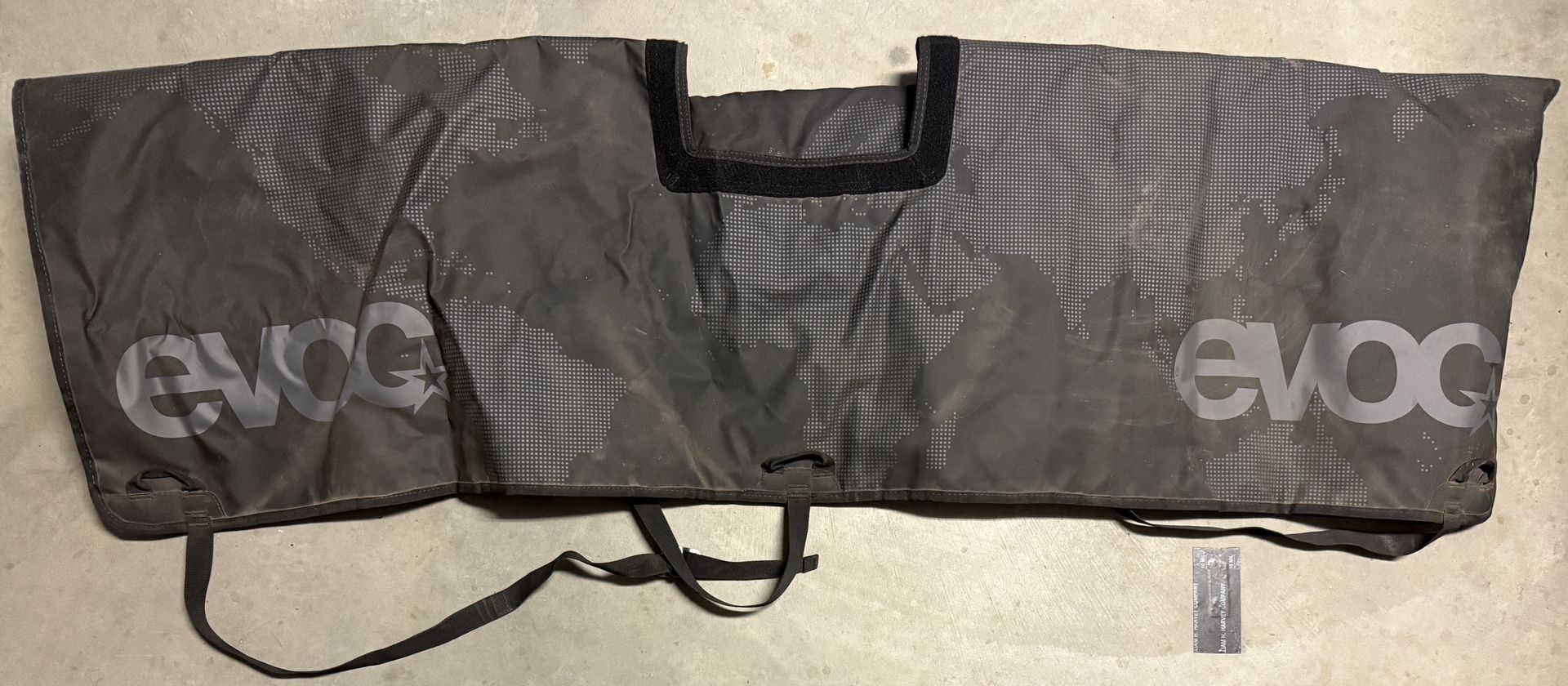 evoc XL Truck Tailgate Pad for Mountain Bikes