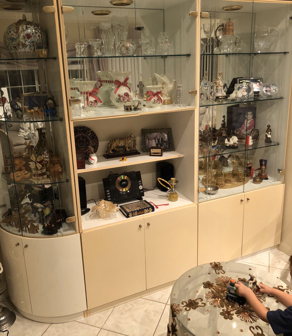 Used Normal Wear 3 Pieces Lightning China Cabinet With Glass Shelves And Door 🚪
