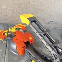 Monster Jam Mini Scorpion Race Track