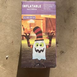 Inflattable Halloween Ghost