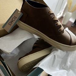 TOMS