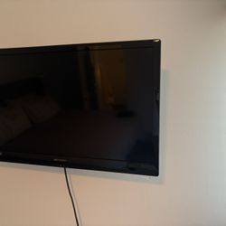 Television 32” (wall Mount And Standing Base Included)