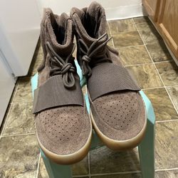 Adidas Yeezy 750s Sz13