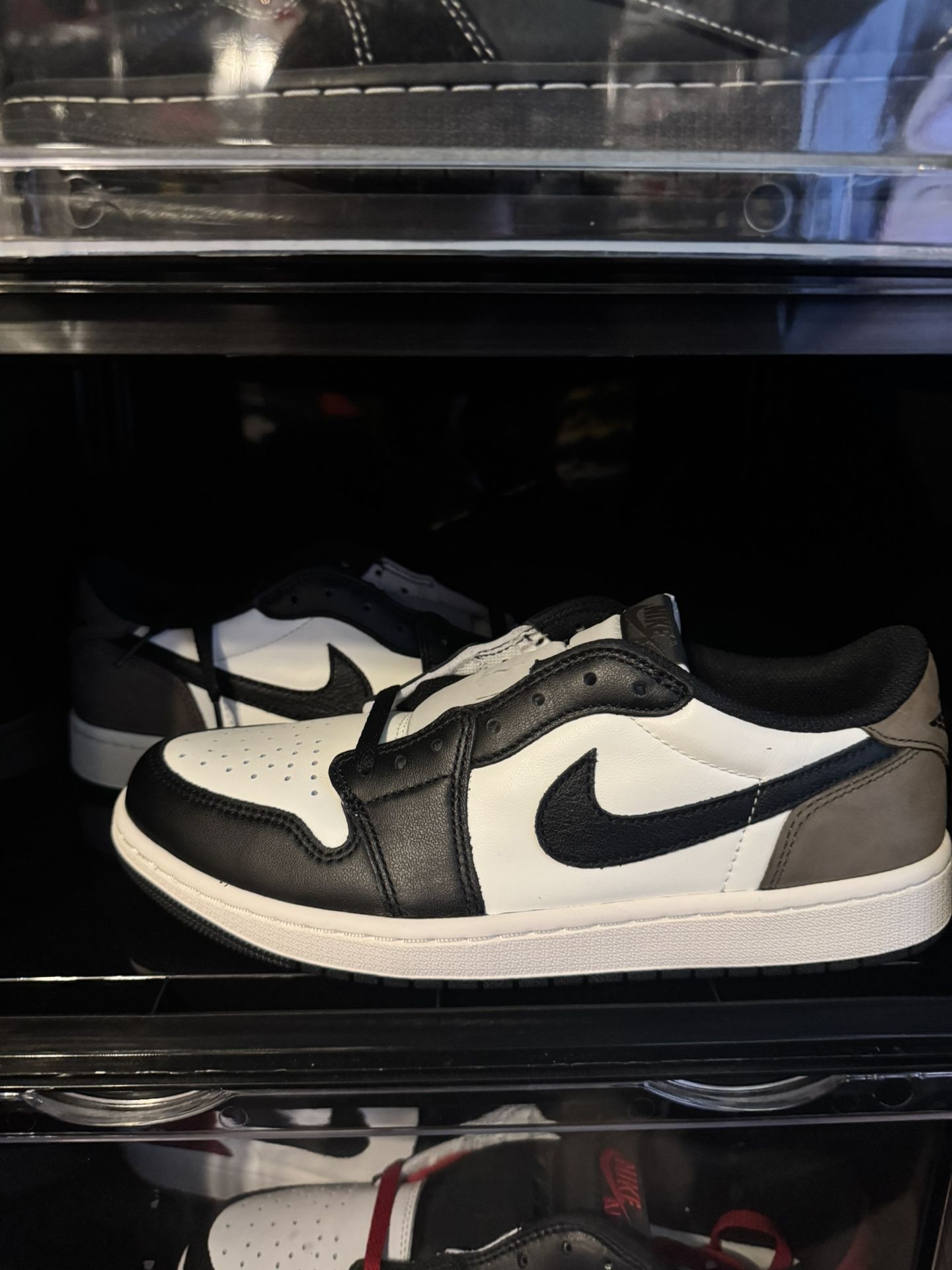 Jordan 1 Mocha