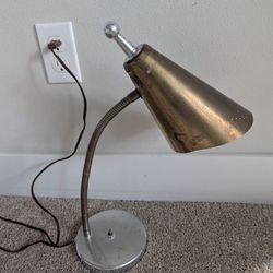 Vintage Desk Lamp/ Table Lamp 