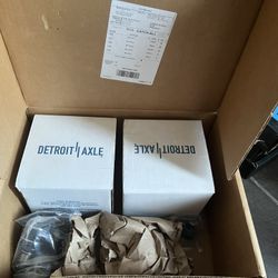 2000-2004 Toyota Avalon Front Tie Rod And Wheel Bearing Assembly 