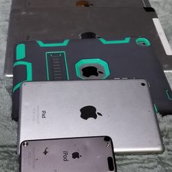 iPads 