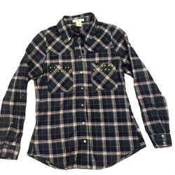 Women’s Flannel Long Sleeve Plaid Studded Western Shirt