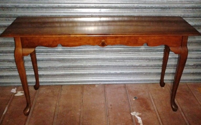 Console Table Queen Anne Legs
