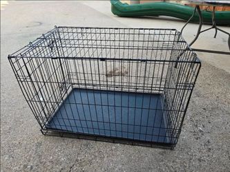 Large foldable pet crate