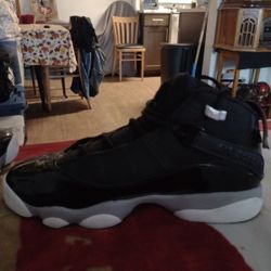 Jordan  Retro 6 Rings Size 9