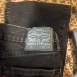 Black Levi’s 29” Waist 