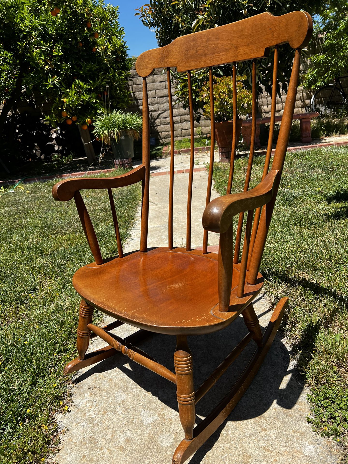 Maple Wood Rocking Chair
