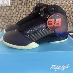 Jordan 17 Doernbecher size 10